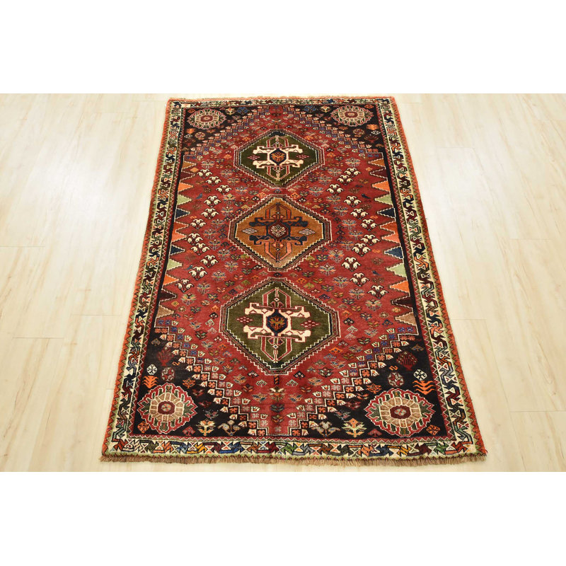 Tapis unique 3 pi 9 po x 5 pi 7 po Gralin