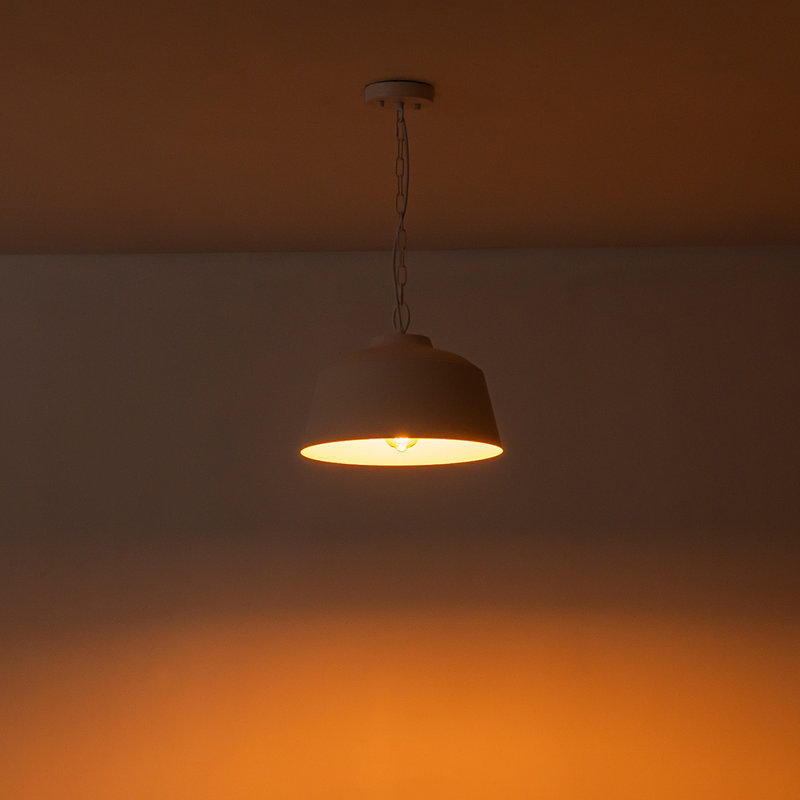 Luminaire suspendu en dôme métallique 1 lumière Caraquet