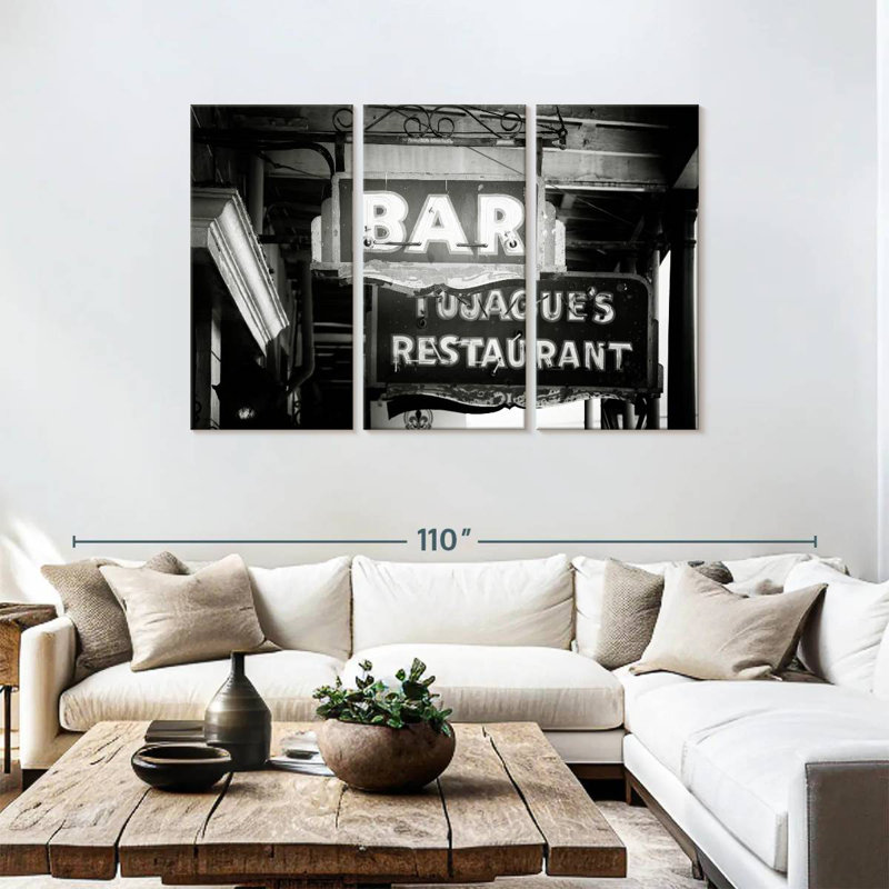 Enseigne de bar Tergel Nola, H 48 po x l 74 po