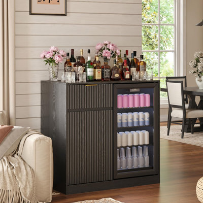 Bar à café 39,4 "avec prise électrique, mini-réfrigérateur et support à verres à vin