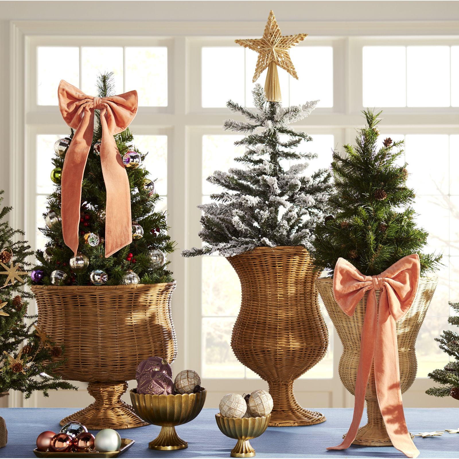 Nauman Cheyenne Pine Christmas Tree, 2' H