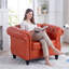 Fauteuil simple en similicuir orange, fauteuil d'appoint de 39 po de large avec dossier capitonné, pieds en bouleau massif, capacité de 220 lb
