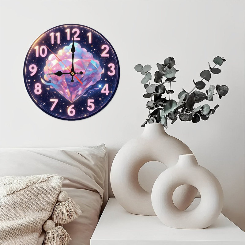 Horloge à diamant dans un ciel étoilé