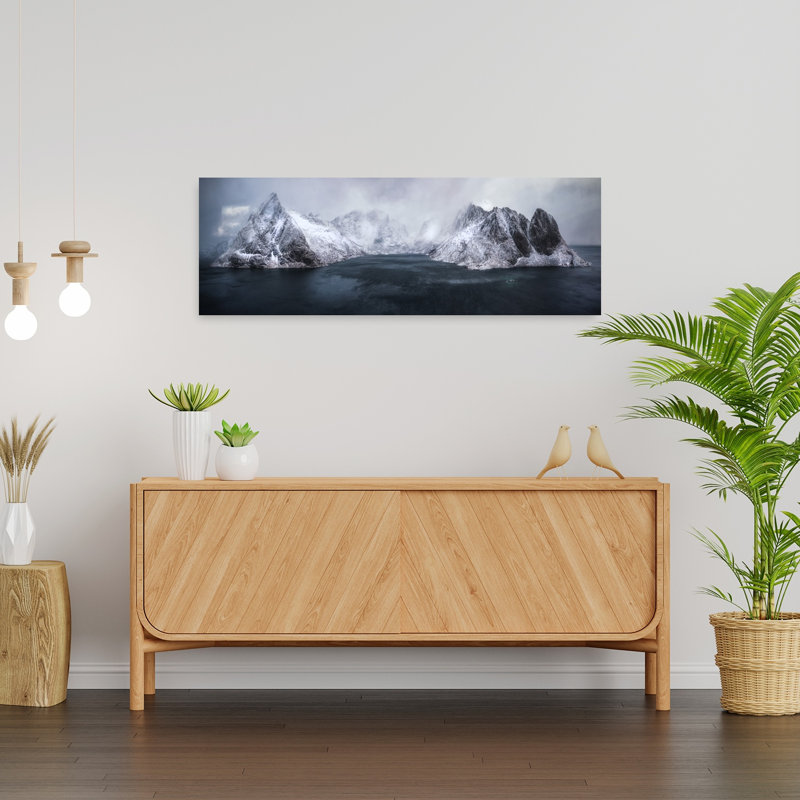 «Dramatic Fjord Landscape», art dramatique abstrait contemporain, paysage côtier, H 36 po x l 12 po