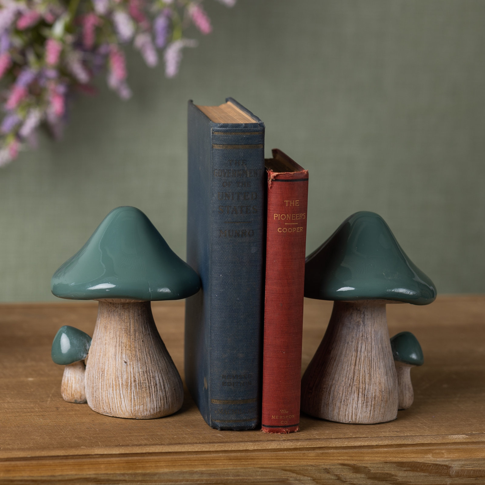 Landscape & Nature Figurines & Sculptures