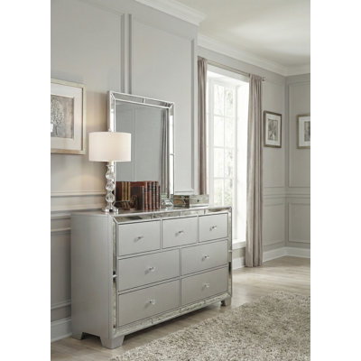 Belisa Dresser Mirror Set
