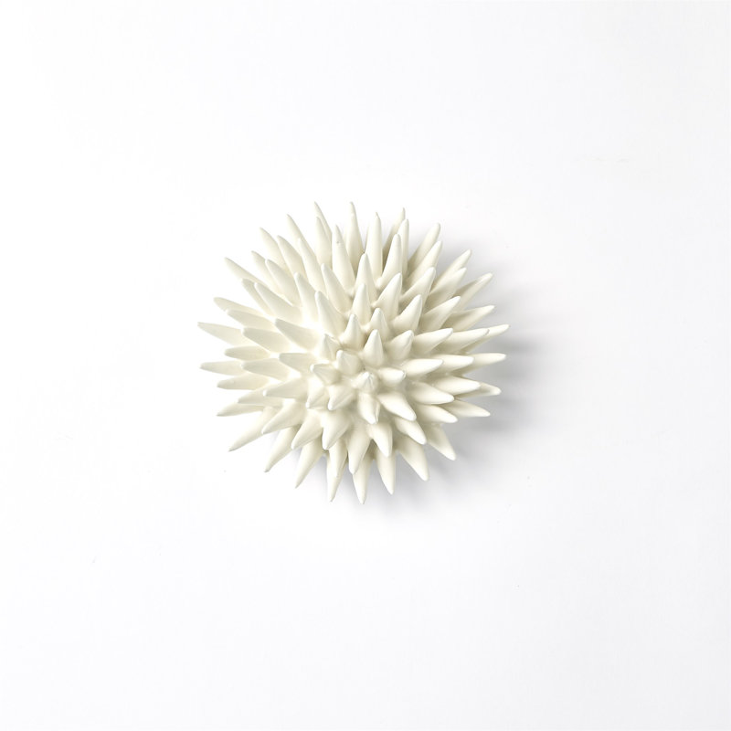 Urchin-White-Sm, 3.25" H x 7" W x 7" D