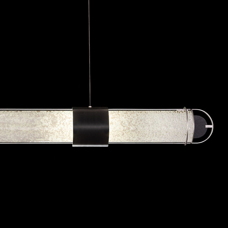 Luminaire suspendu linéaire à 4 lumières pour îlot de cuisine Bond Bond, Blanc, Noir/argenté