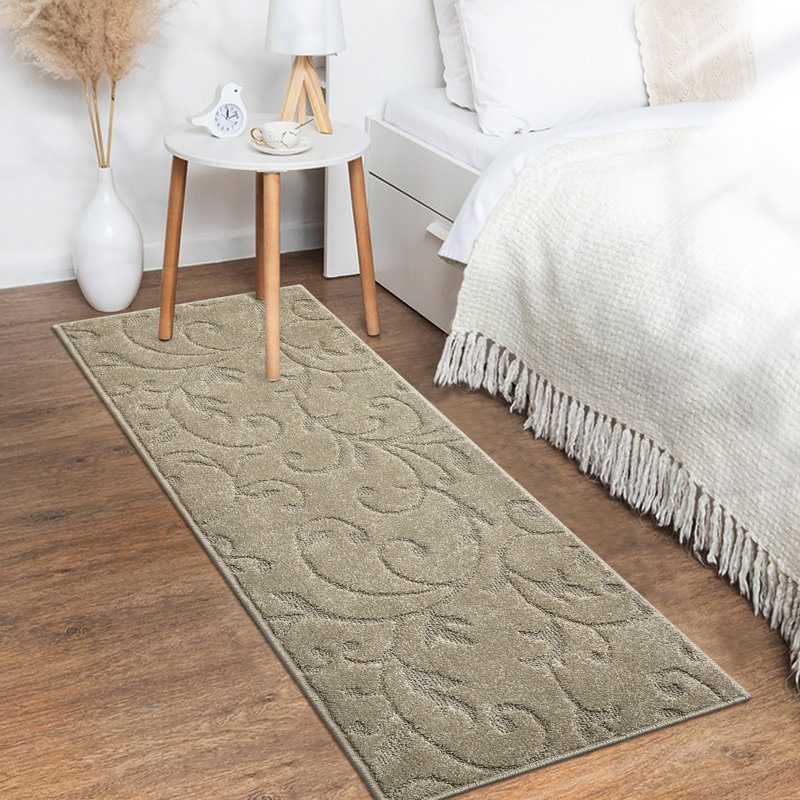 Polyester Area Rug in Gray, Runner 2' x 8'
