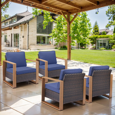 Chaise de patio avec coussins Kelyse