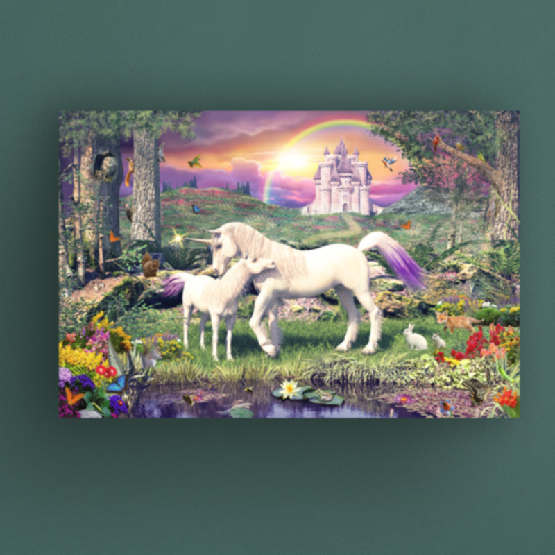 «Unicorns Haven» par Anthony Christou - impression sur toile tendue, H 22 po x l 32 po x P 2 po