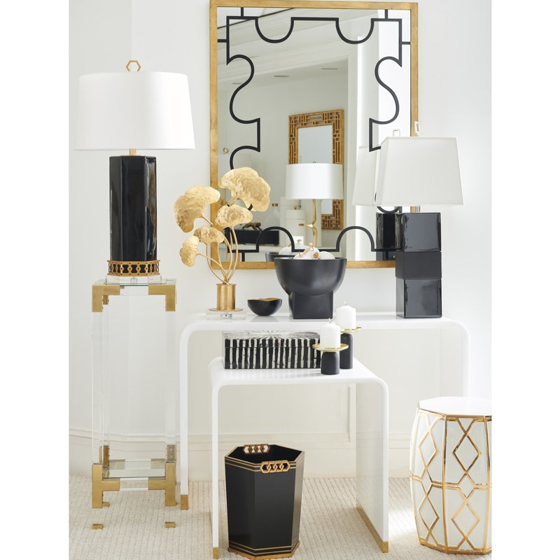 Banded Table Lamp, Gloss/Matte Black