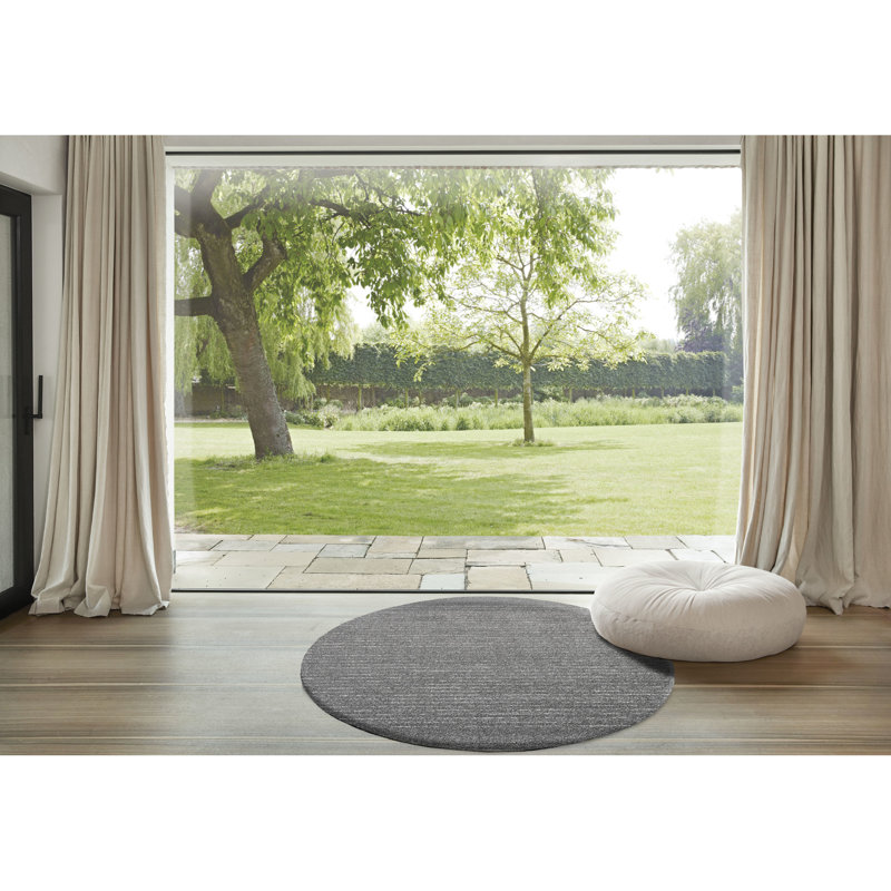Tapis gris en polypropylène, conception abstraite moderne, fils ultra-tissés à la machine, envers, décoloration, idéal pour et style avec une structure de conception unique, une douceur de fabrication, un envers à conserver