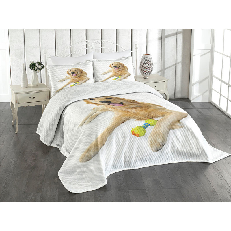 Golden Retriever Print King Size Polyester Bedspread Set
