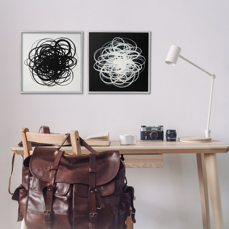 «Black & White Tangled Lines», ensemble de 2 estampes numériques par Haxton, Estampe numérique Farmhouse, H 17 po x l 17 po