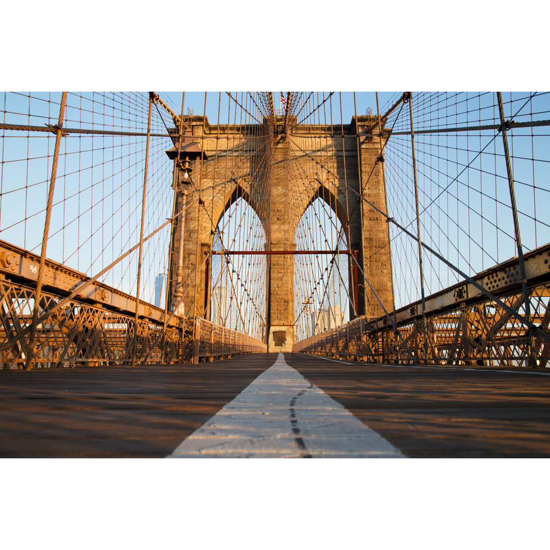 Brooklyn Bridge von Romanslavik - Leinwandbild