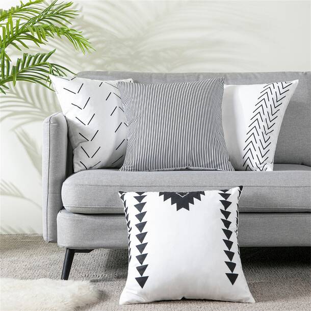 Wade Logan® Antigua Chevron Rug & Reviews | Wayfair