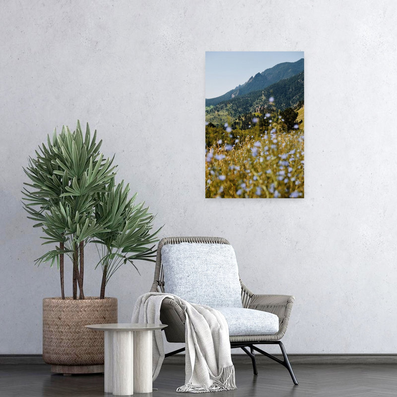 Contemporary Art Delicate Abstract Contemporary Landscape Nature Wall Art by Del Mundo Portraits - Wrapped Canvas Print
