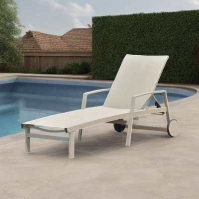 Chaise longue d'extérieur en aluminium