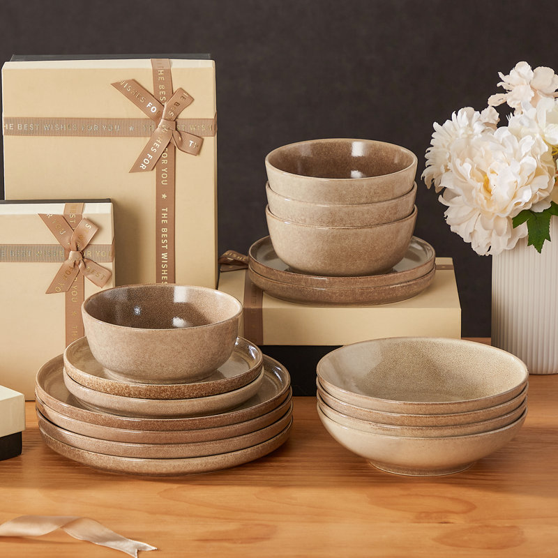16 Piece Dinnerware Set - Service for 4, Brown