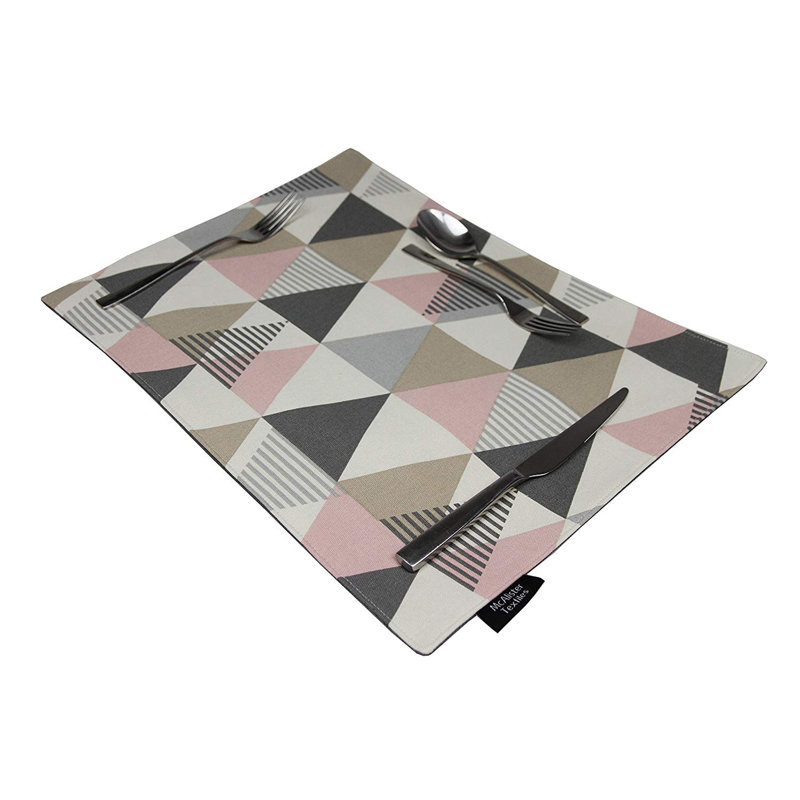 Amelia Cotton Geometric Rectangle Placemat, Blush Pink