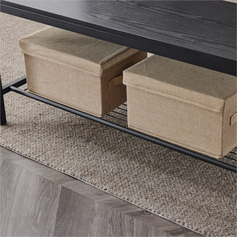 Ensemble de table et de chaises de cuisine en MDF et métal, 110 x 65 x 76 cm, avec rangement et structure en métal.