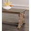 Table basse de style traditionnel avec pieds à volutes incurvés et finition sculptée en chêne vieilli pour des espaces de vie élégants