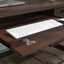 Bureau d'ordinateur, finition brune