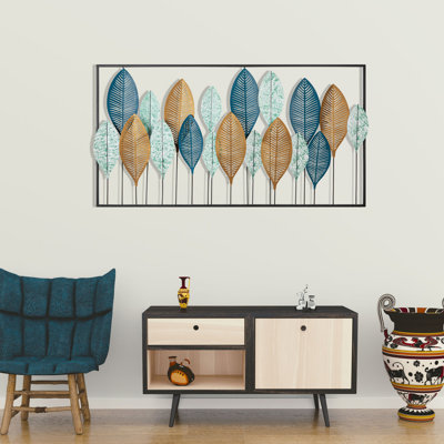 Traditional Wall Decor on Metal