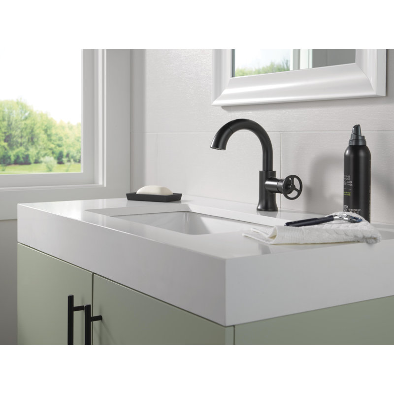 Trinsic Single Hole Pull Out Sprayer Bathroom Faucet, Single Handle Bathroom Sink Faucet, Matte Black