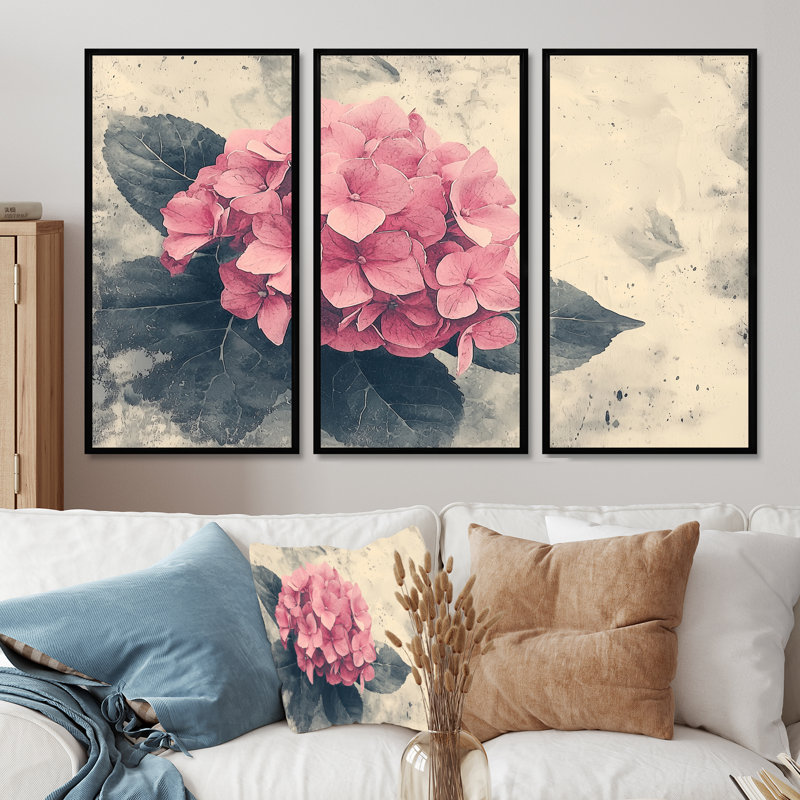 Simple hortensia rose dans un jardin monochrome II - art mural grand hortensia - 3 panneaux, H 28 po x l 36 po, Noir