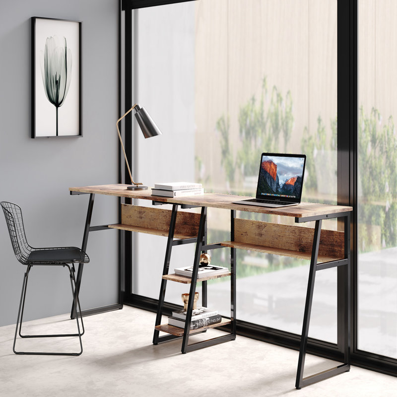 Bureau de direction avec tablettes