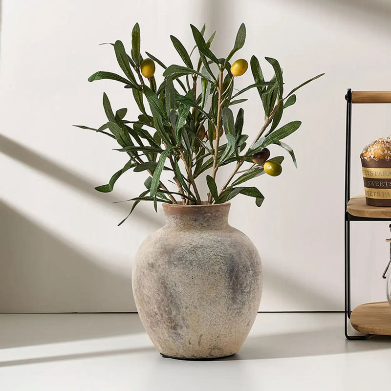 Ceramic / Porcelain Table Vase