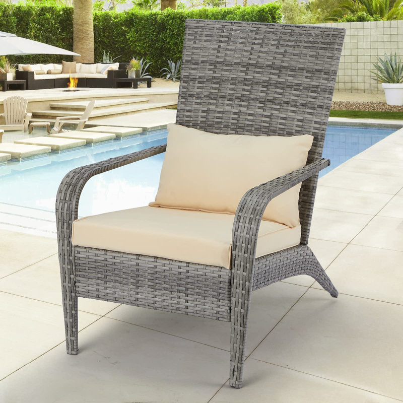 Outdoor Lounge Chair