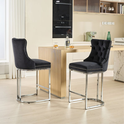 De 2 tabourets de bar à hauteur de comptoir de 25 po, velours noir avec dossier à boutons et garniture de rivets, base en métal pour salle à manger 2, base moderne, îlot de maison
