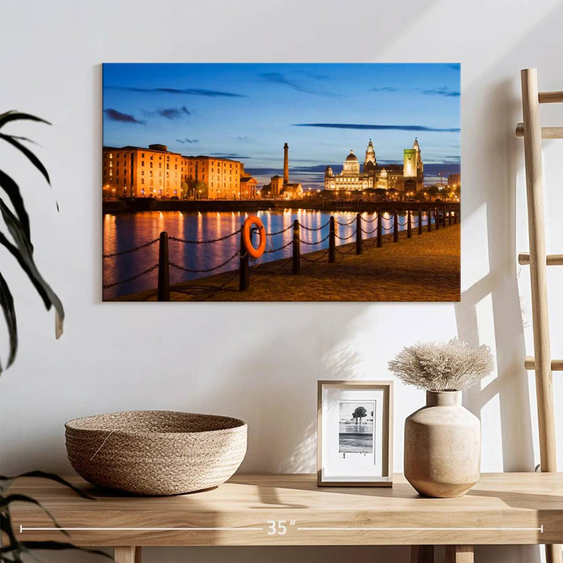 Albert Dock Waterfront, 16" H x 24" W