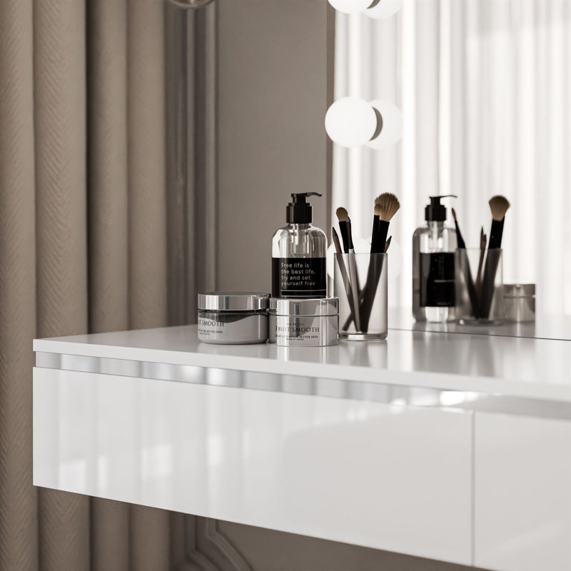 Dressing Table with Mirror