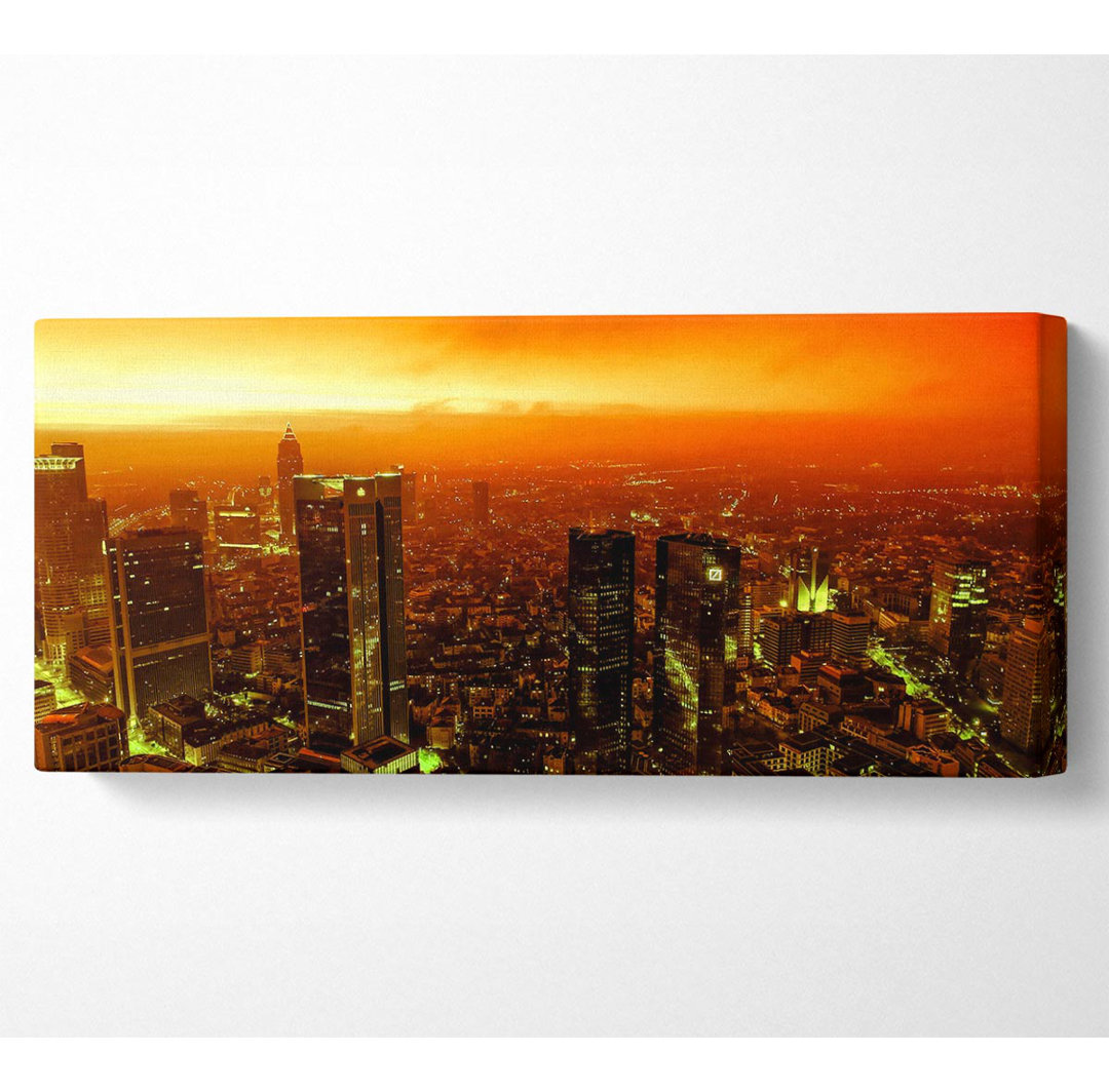 Orange Misty City - Kunstdrucke auf Segeltuch