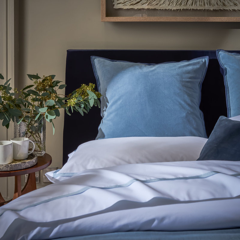 Beaumont Flat Sheet, California King/King Flat Sheet, White/Pale Blue