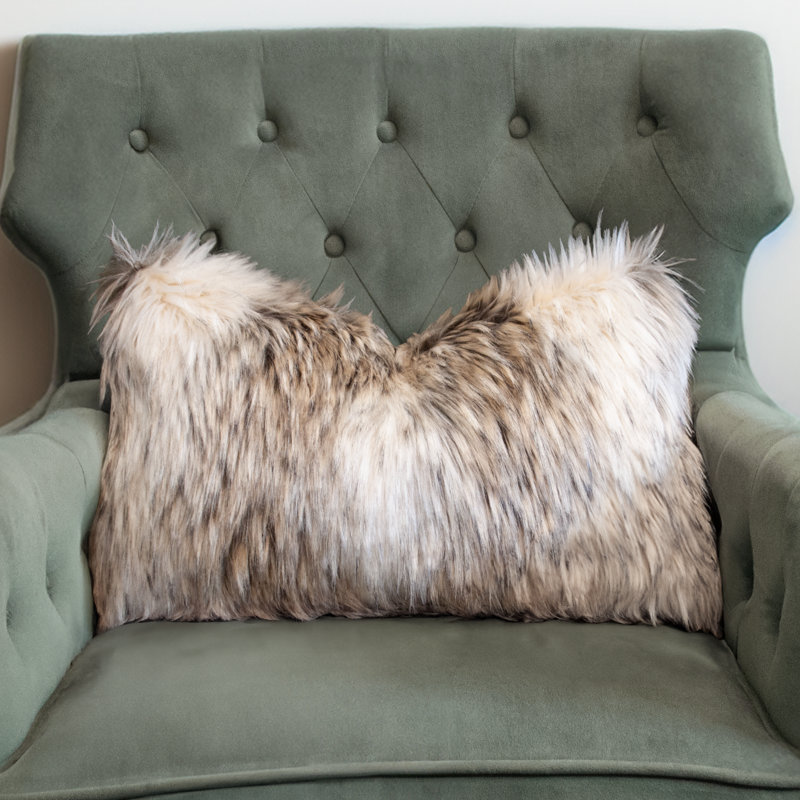 Ensemble de coussins décoratifs en fausse fourrure Thomas Collection®, Square 22"