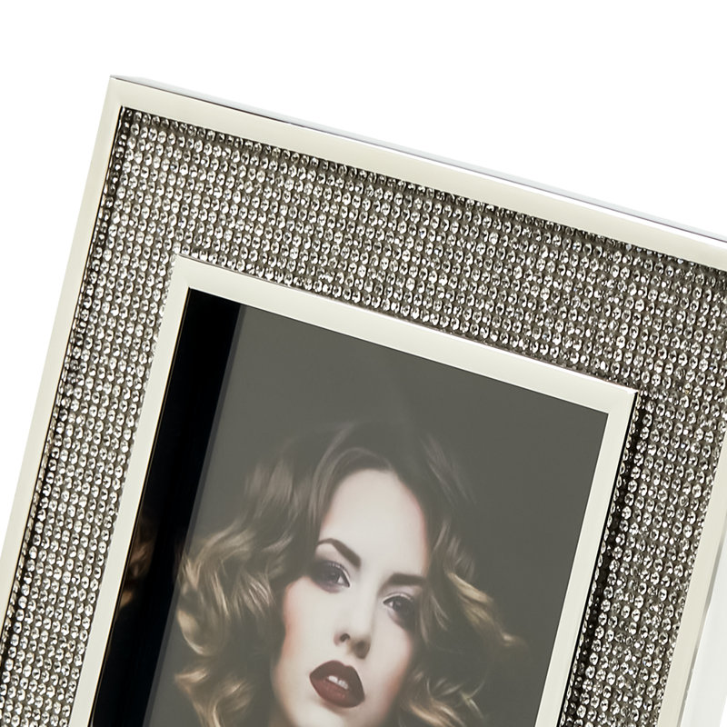Nilde Silver Metal Picture Frame with Mat