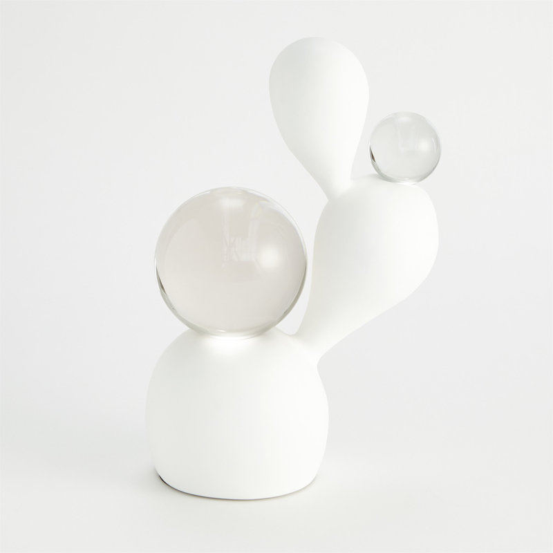 Triple Meringue Sculpture w/2 Spheres