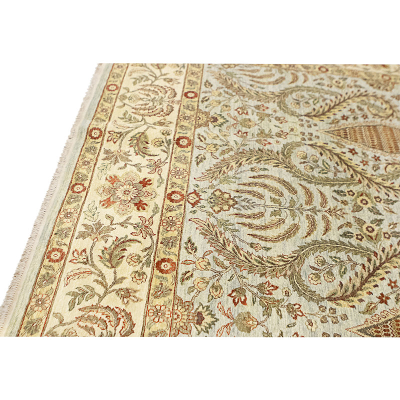 High-Quality Hand-Knotted Light Blue And Ivory Area Rug