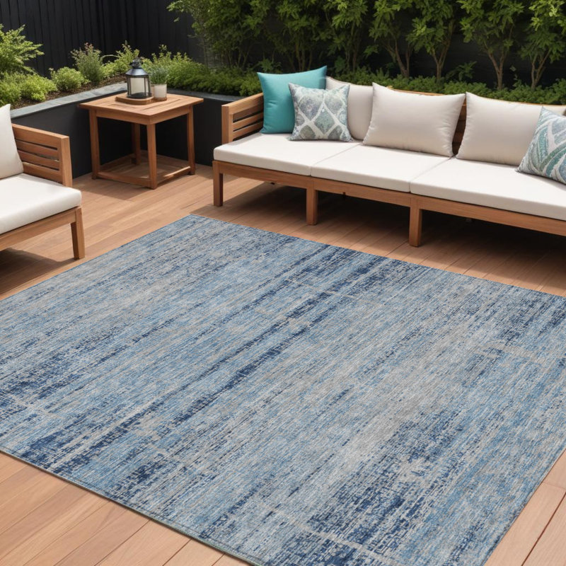 Tapis intérieur lavable abstrait bleu ciel et bleu marine 10 pi x 14 pi HomeRoots