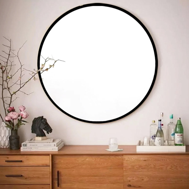 Miroir mural 32 po rond noir pour salle de bain. Reflet transparent avec verre Ultra HD de 5 mm. Incassable et imperméable. Accessoires de suspension offerts. Convient à tous les espaces. Miroir trempé facile à installer
