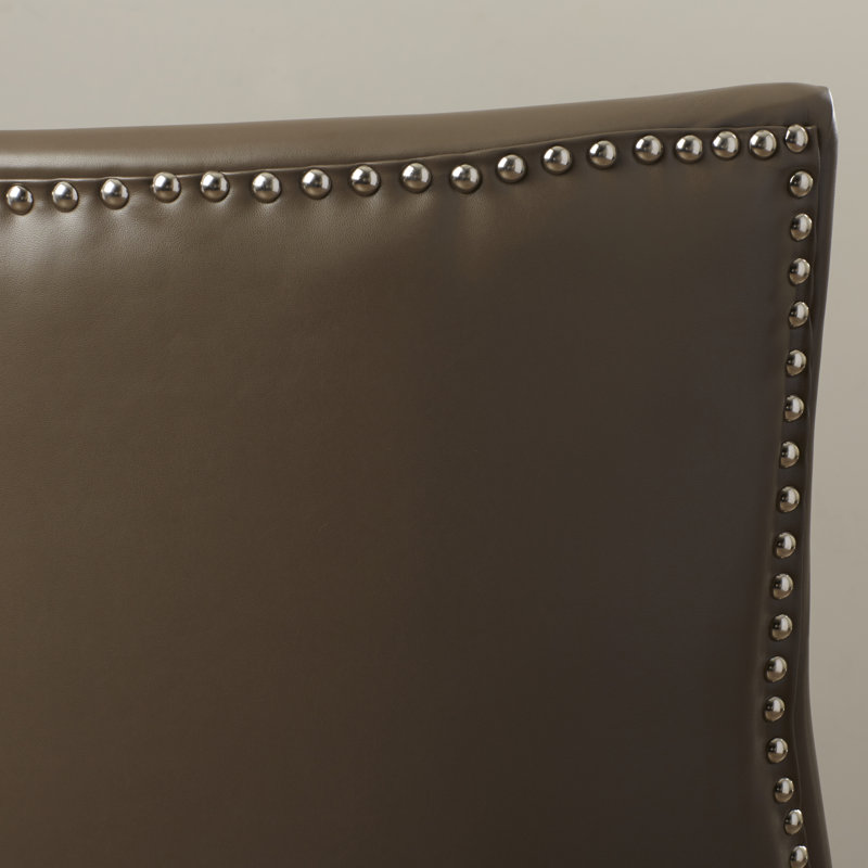 Chaise rembourrée en cuire véritable Cutler