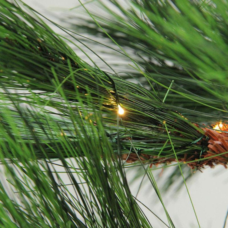 Arbre de Noël artificiel pin moyen 7 pi avec lumières DEL claires et chaudes