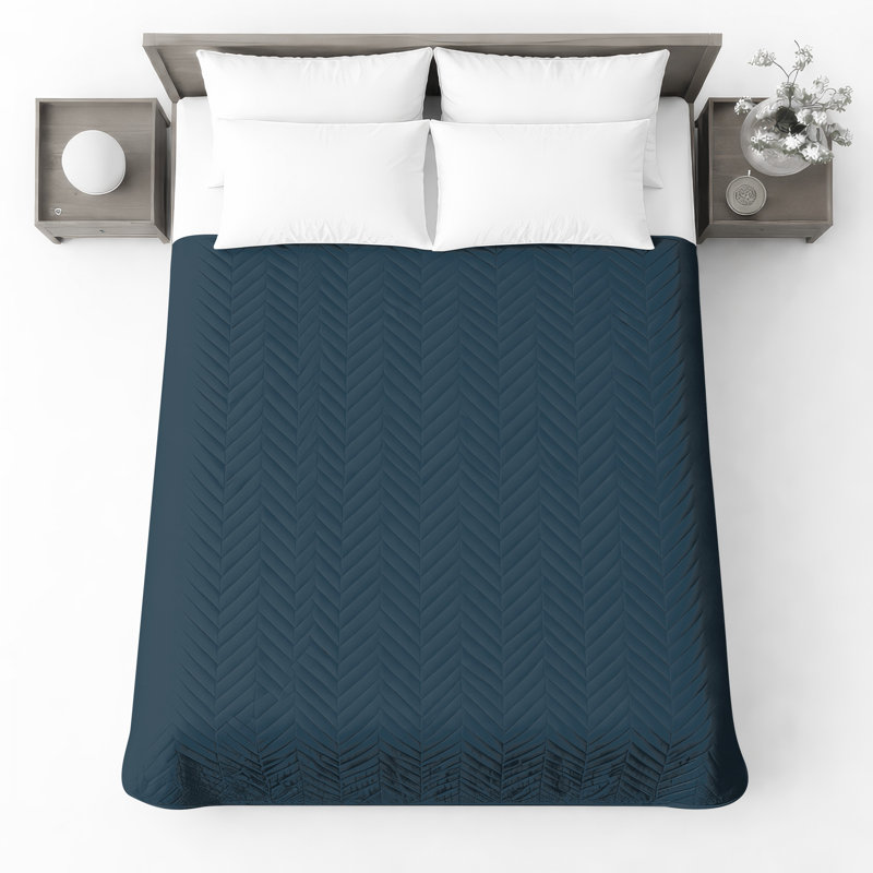 Solid Blue Background Quilted Bedspread All Sizes, Full / Double