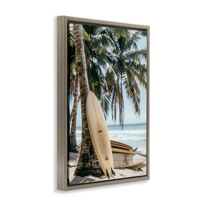 Planches de surf empilées et cadre flottant palmier, design par LSR Design Studio, H 25 po x l 17 po