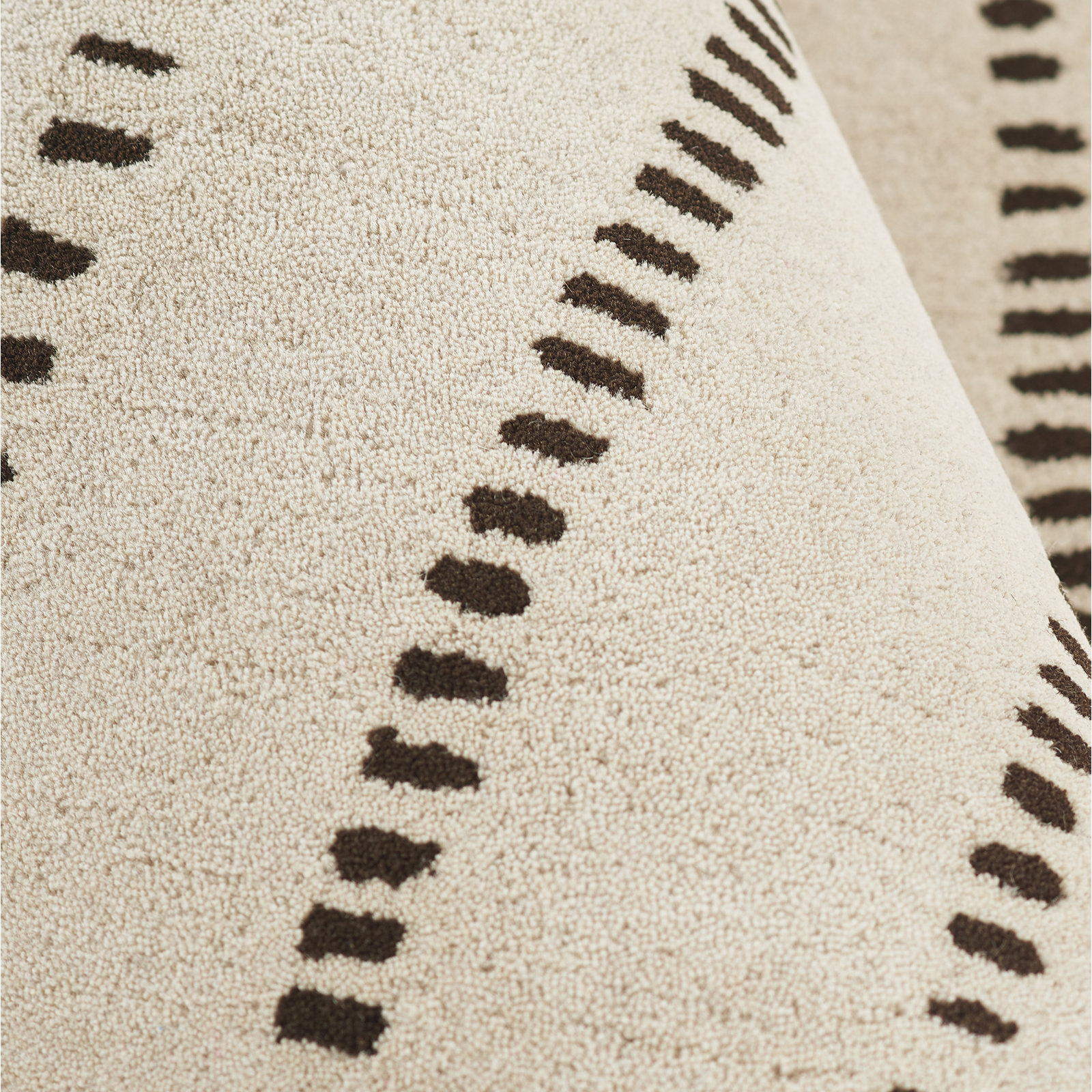 Austen Hand Tufted Wool Beige Rug, Rectangle 8' x 10'
